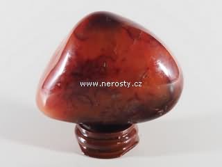 carnelian, pebble